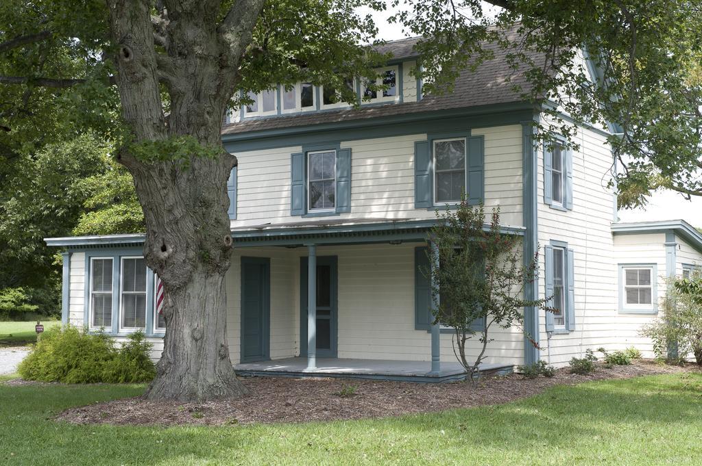 Inn At Osprey Point Rock Hall Exterior foto